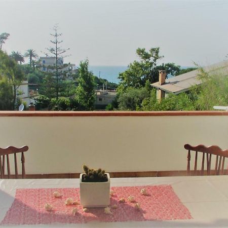 Sapori Di Mare Apartment Трапето Екстериор снимка